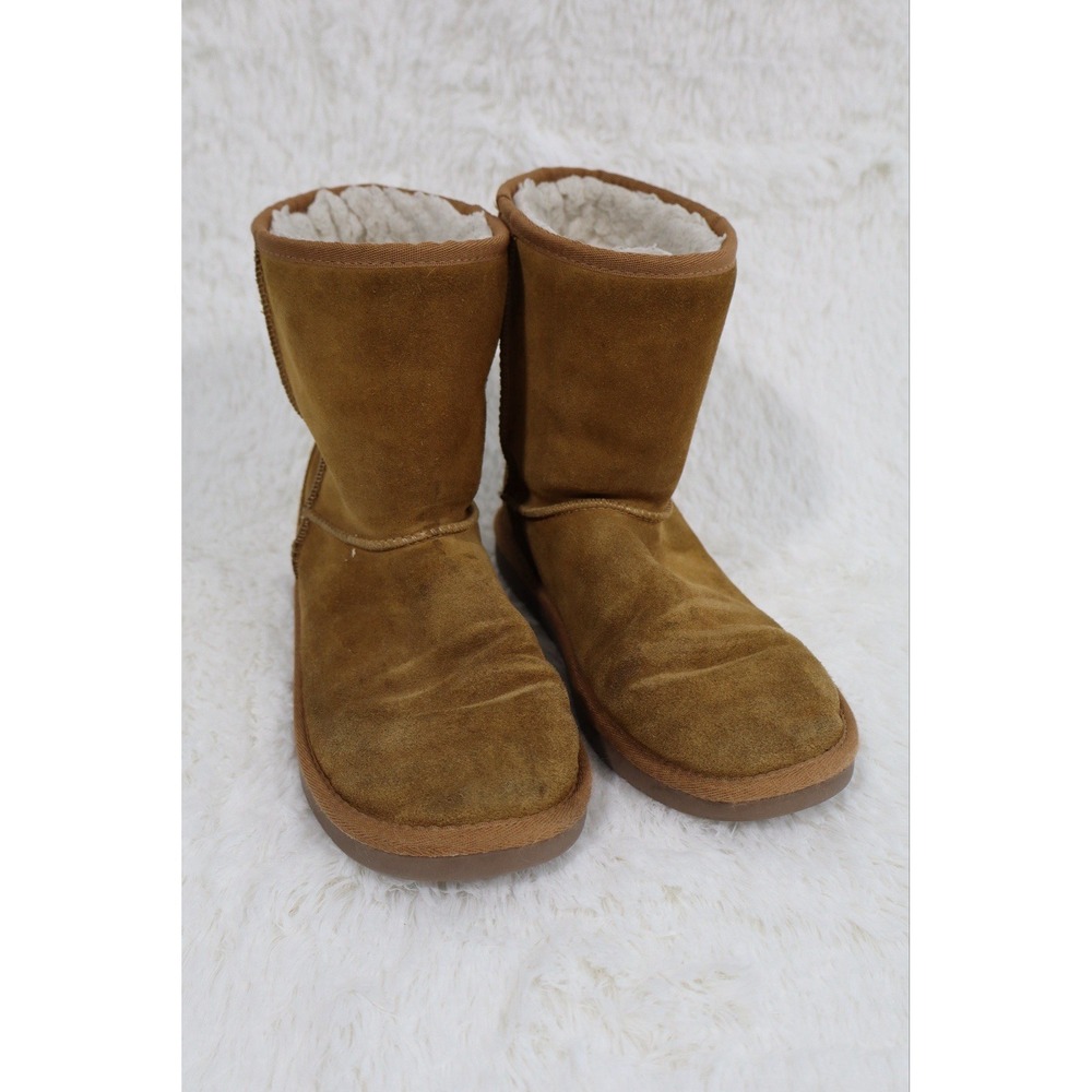 Koolaburra by UGG Koola Short Boots Youth Kids Size 4 Chestnut Brown Suede